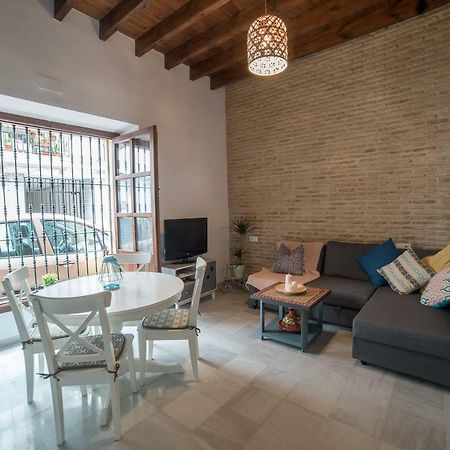 Triana Boho Chic Wifi Apartment Sevilla Bagian luar foto