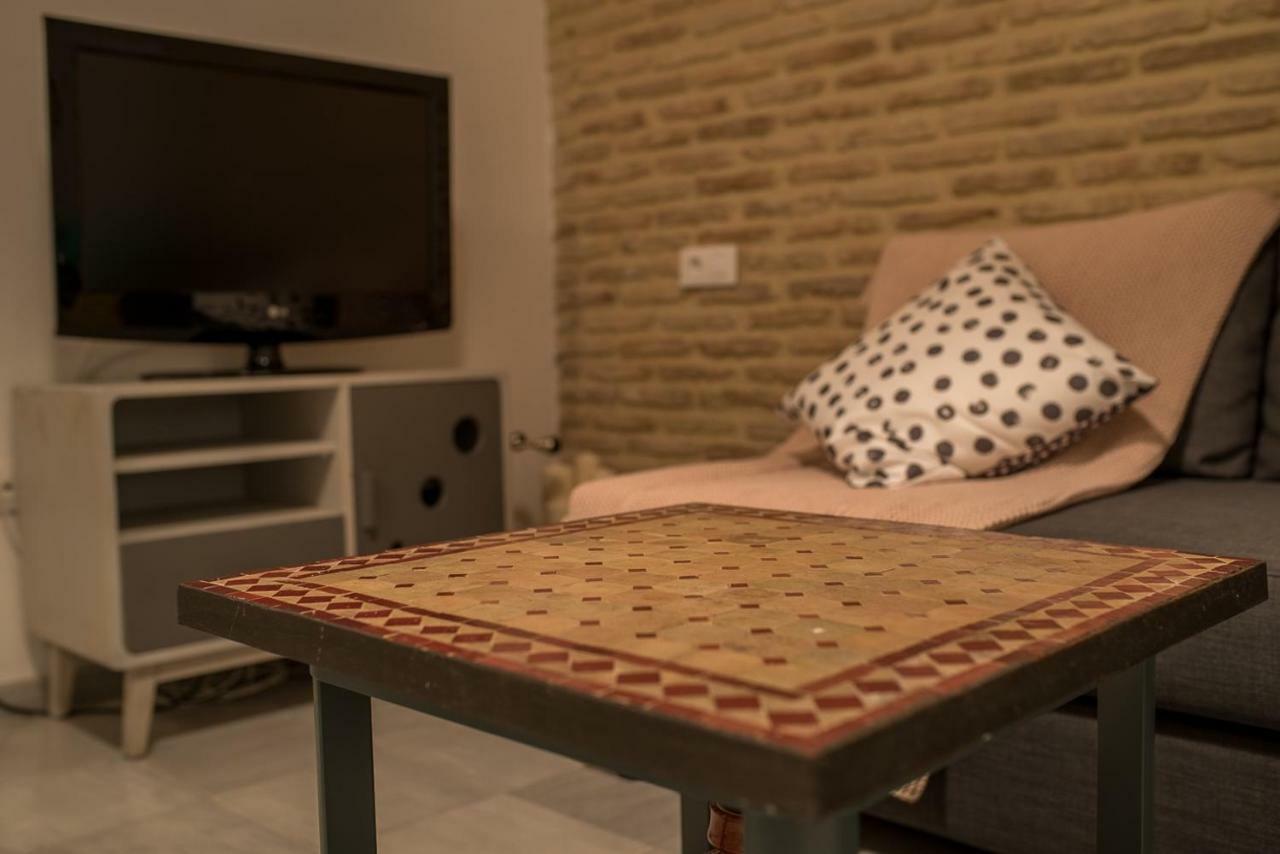 Triana Boho Chic Wifi Apartment Sevilla Bagian luar foto