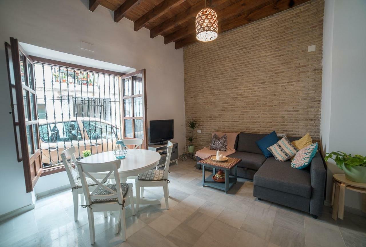 Triana Boho Chic Wifi Apartment Sevilla Bagian luar foto