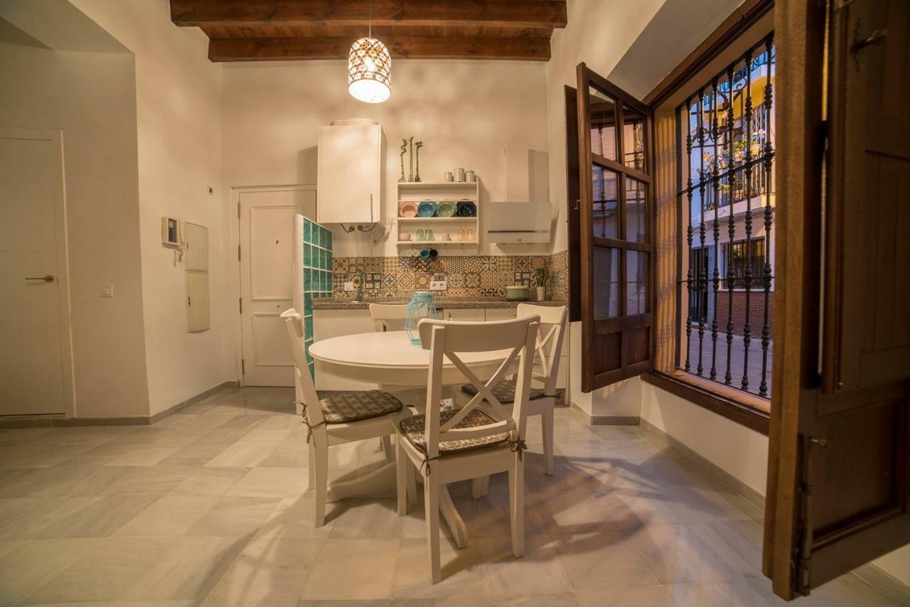 Triana Boho Chic Wifi Apartment Sevilla Bagian luar foto